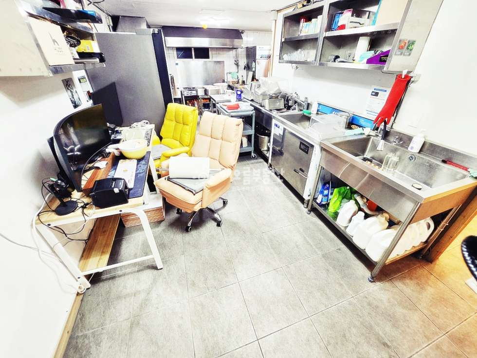 강원 원주시 문막읍 문막리 문막농협 인근 시설 및 집기류 완비된 넓은음식점 상가 임대 월세 매물번호 13259 사진 7