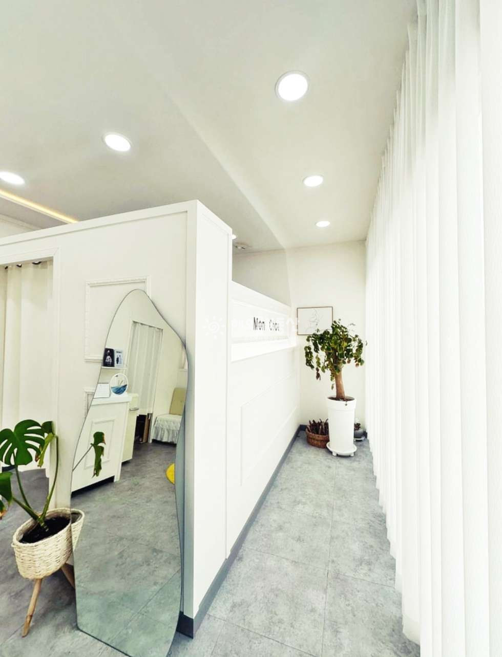 강원 원주시 관설동 관설동 먹자골목, 내부 인테리어 잘 된 원주상가임대 월세 매물번호 14621 사진 1