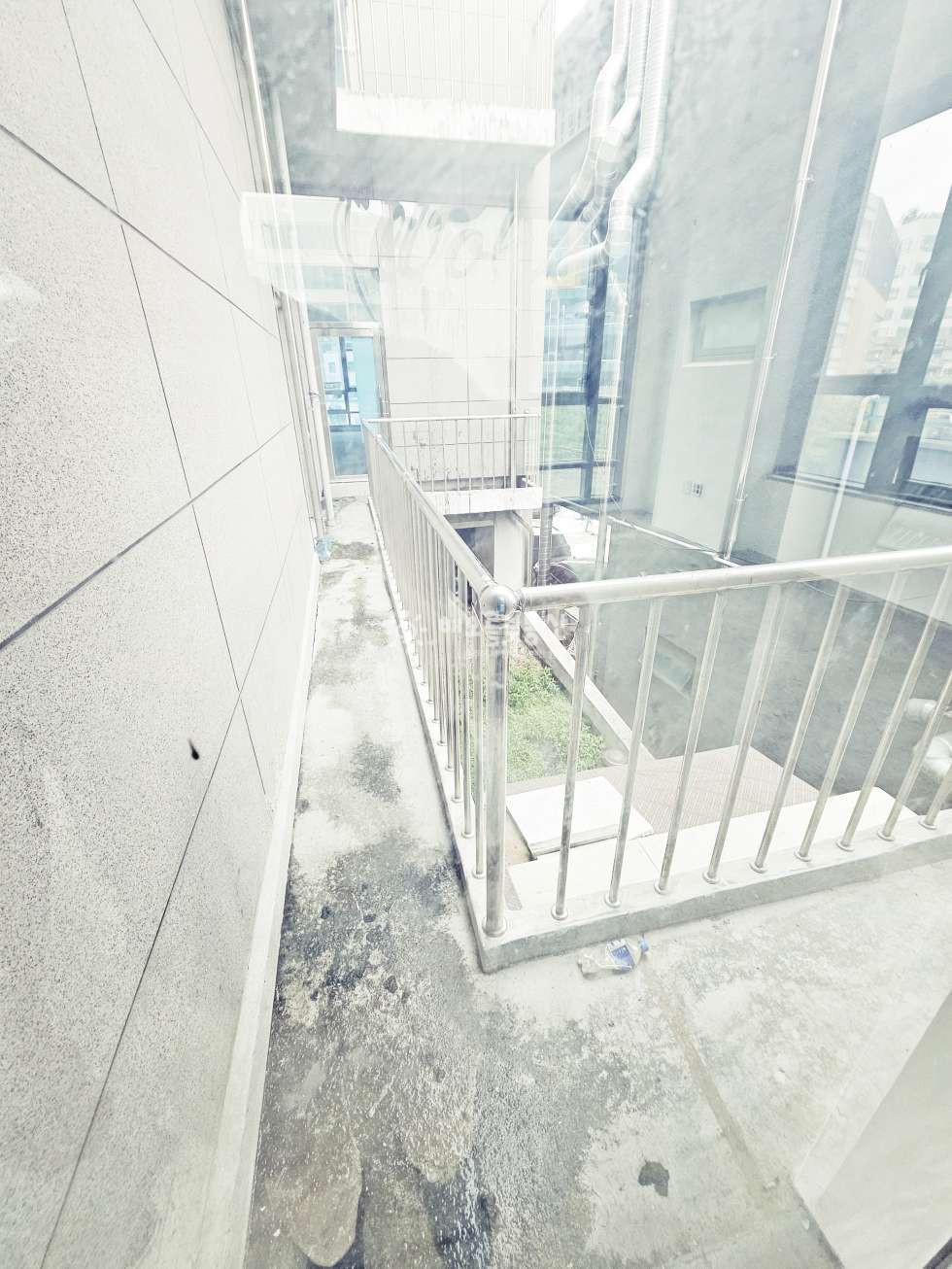 강원 원주시 반곡동 혁신도시 먹자골목 메인상권 위치한 대형상가 월세 매물번호 14296 사진 2