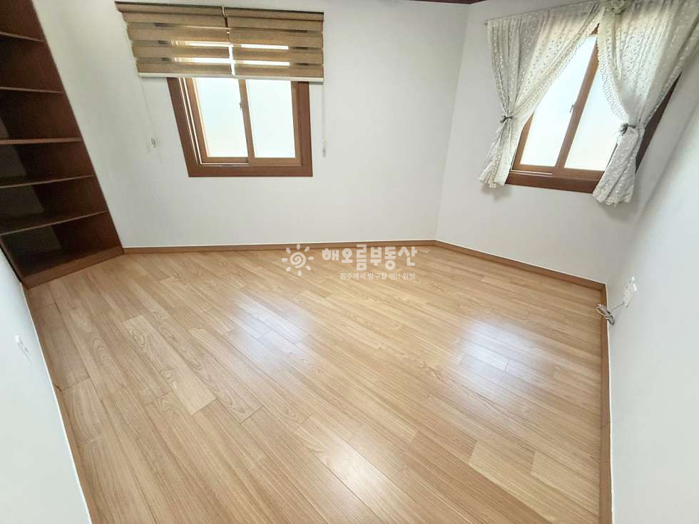 강원 원주시 단계동 1107-7 봉화산택지 넓은 주인세대 I 도배새로 컨디션 깨끗 [단계동주인세대] 월세 매물번호 17206 사진 15