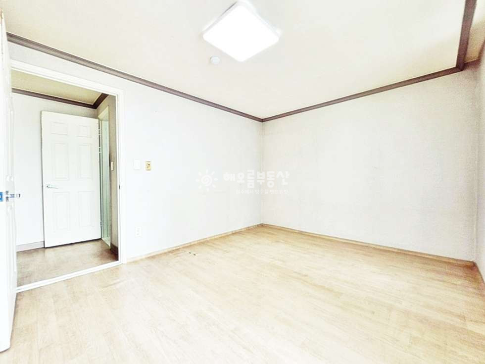 강원 원주시 행구동 1850 105동 급매물 건영23평 즉시입주 남향 해잘드는 집 매매 매물번호 16862 사진 9