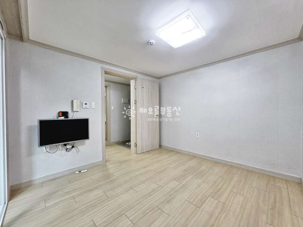 강원 원주시 관설동 1426-33 반려동물협의 . 필로티주차장 . 구조좋은1.5룸 월세 매물번호 17023 사진 2
