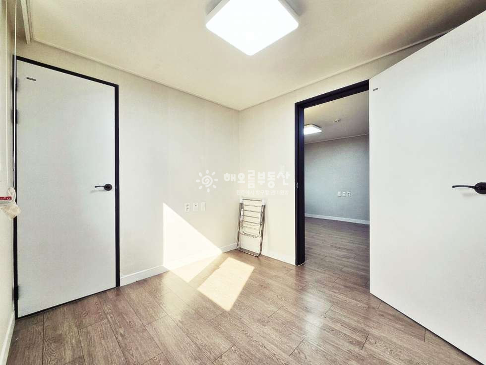 강원 원주시 단구동 632-5 시립도서관 도보 I 주차 편리 I 거실 넓은 1.5룸 [단구동원룸] 전세 매물번호 17329 사진 6