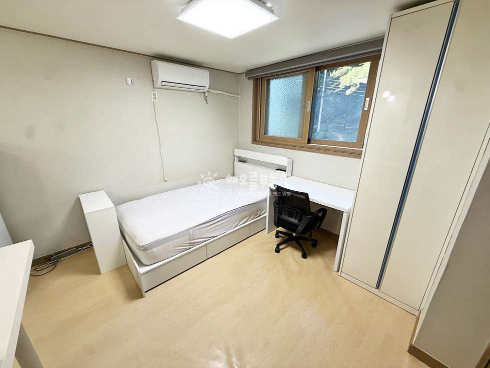 강원 원주시 흥업면 흥업리 산 2-35 102동 강원대 인근 I 침대 책상 풀옵션 I 필로티 주차 가능 [흥업리원룸] 월세 매물번호 17362 사진 4