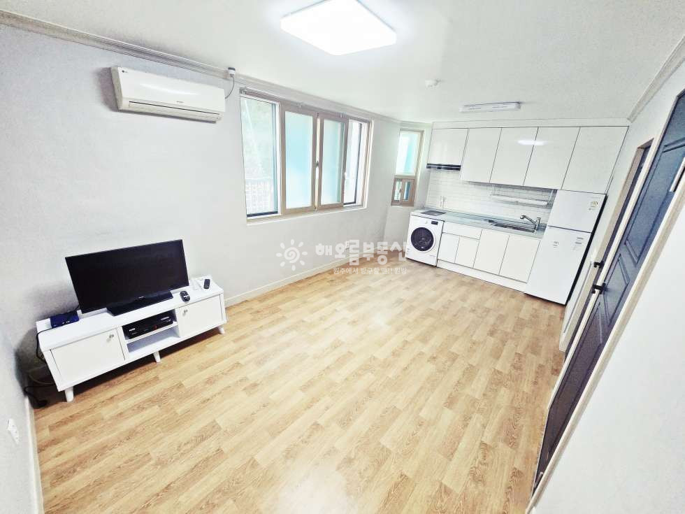 강원 원주시 단구동 1524-7 단기 가능 I 단구롯시 도보권 리모델링 깔끔 원룸 [단구동원룸] 월세 매물번호 17403 사진 1
