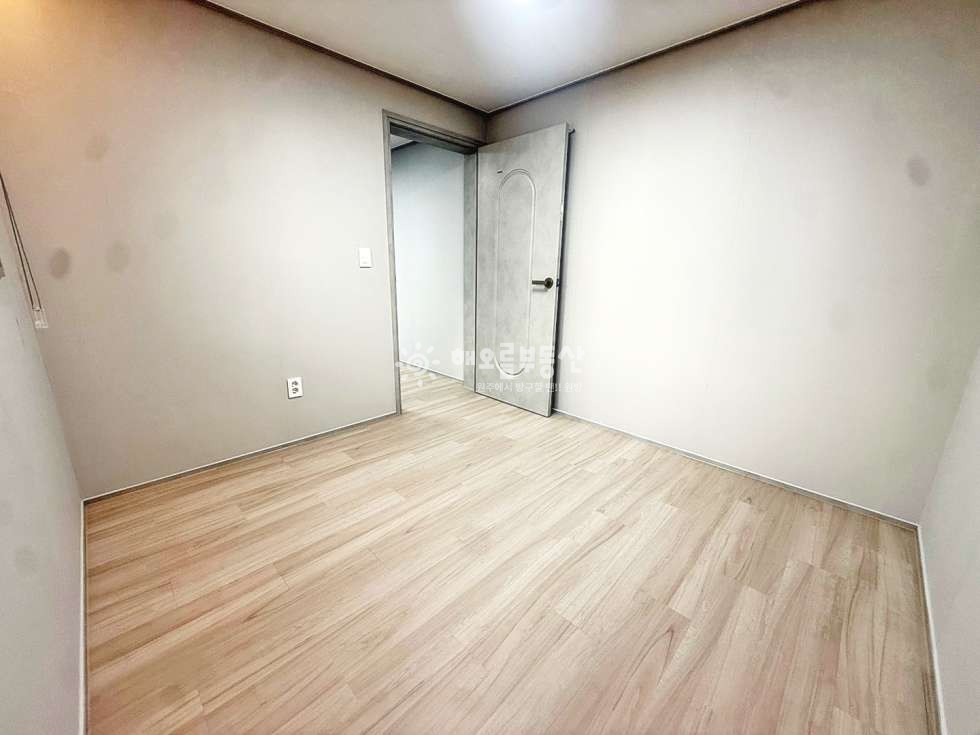 강원 원주시 단구동 837-35 즉시입주 . 엘리베이터 . 건조기 . 첫입주 . 최신가전 월세 매물번호 17328 사진 7
