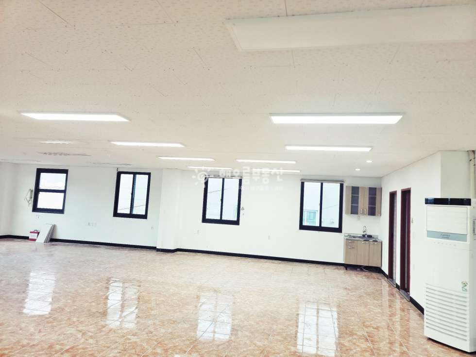 강원 원주시 관설동 사무실인테리어완비 냉난방기 3개 사용가능 대평평수 상가,사무실 월세 매물번호 13560 사진 3